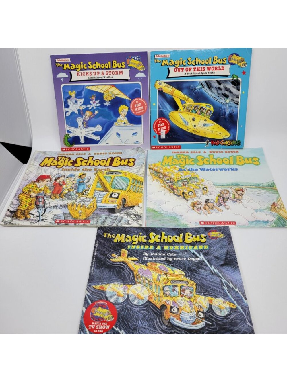 MAGIC SCHOOL BUS Lot of 5 Children's Books by Joanna Cole - BB001